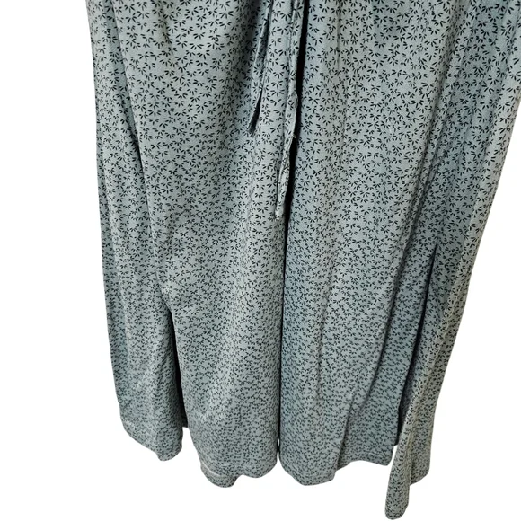 7 Junior Green Short Sleeve Dress with Tie Front Size G - Picture 5 of 13